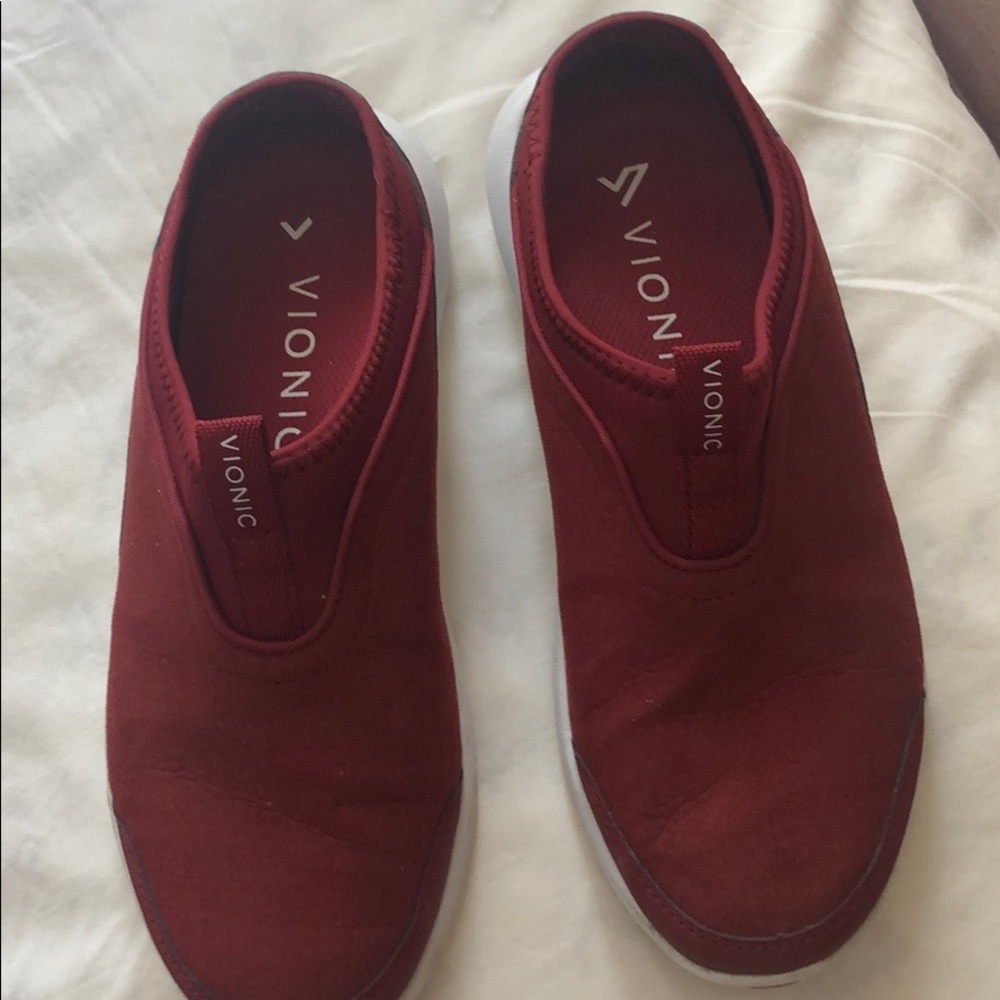 Athletic slides